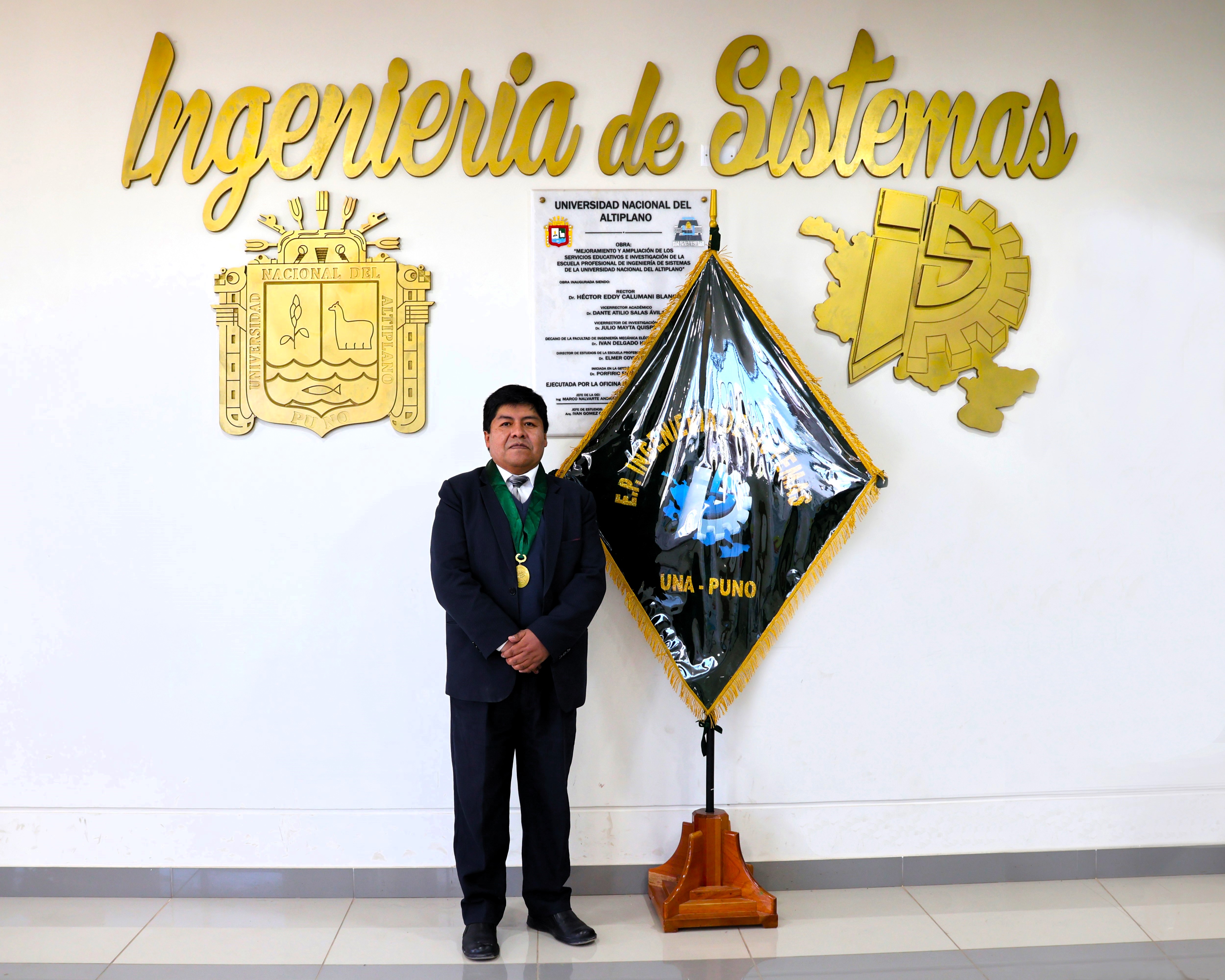 HUAYTA FLORES, Lenin